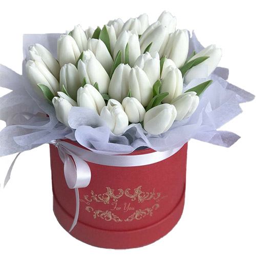 Фото товара 31 білий тюльпан у коробці в Самборі